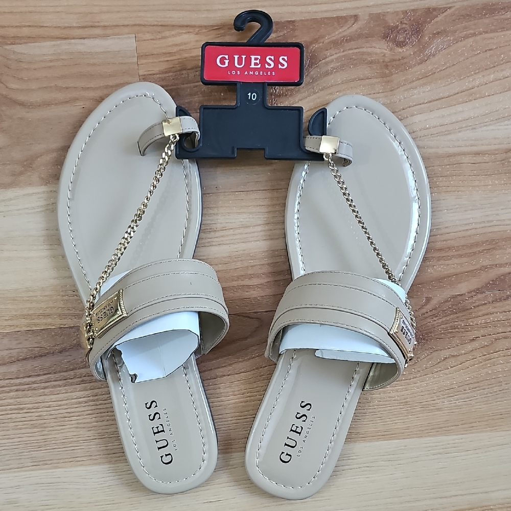 NEW Guess Landen Glossy Chain Strap Sandals